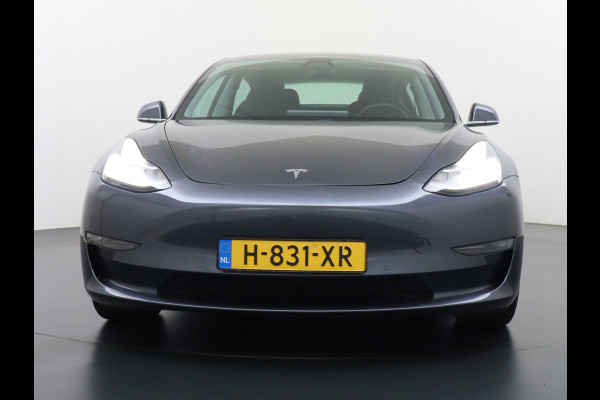Tesla Model 3 AWD 75kWh **FSD Full Self Driving MEEGELEVERD pakket** Long Range Trekhaak Premium Audio AutoPilot Panoramadak Camera's Leer Ada Automatisch Parkeren Zelfstandig-Rijstrookwissel 4WD Stoel en achterbank verwarming Elektr.Stoelen+Memory+Easy-Entry WiFi 1e Eigenaar Origineel Nederlandse Auto Garantie op Accu/Motor tot 29-06-2028/192.000km  € 67.630- nieuw!