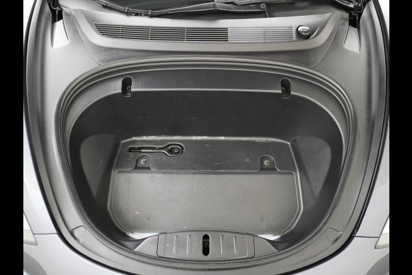 Tesla Model 3 AWD 75kWh **FSD Full Self Driving MEEGELEVERD pakket** Long Range Trekhaak Premium Audio AutoPilot Panoramadak Camera's Leer Ada Automatisch Parkeren Zelfstandig-Rijstrookwissel 4WD Stoel en achterbank verwarming Elektr.Stoelen+Memory+Easy-Entry WiFi 1e Eigenaar Origineel Nederlandse Auto Garantie op Accu/Motor tot 29-06-2028/192.000km  € 67.630- nieuw!