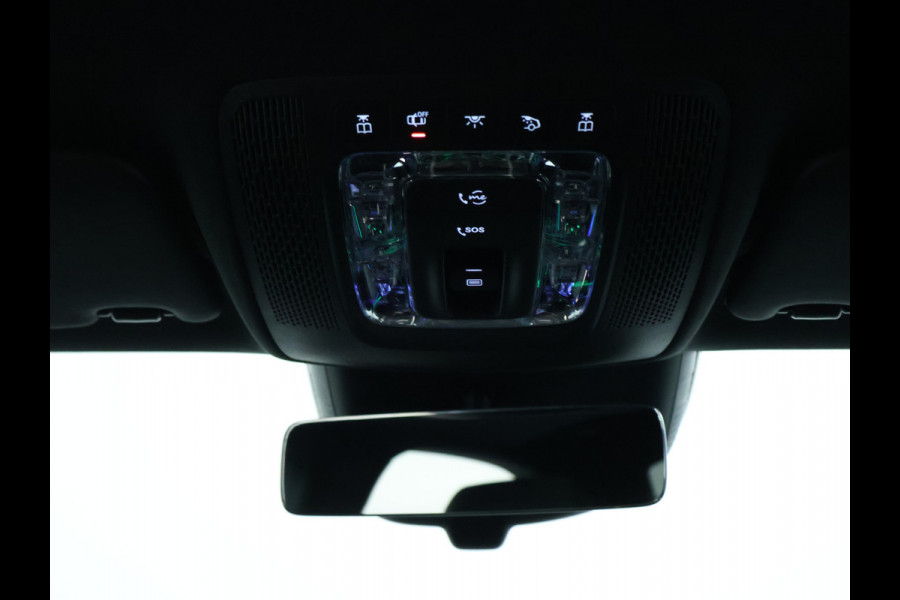 Mercedes-Benz A-Klasse 250 e AMG Line | AMG Line | Night Pakket | Panorama Schuif-Kanteldak | sfeerverlichting | Voorpassagiersstoel elektrisch verstelbaar met memoryfunctie | Inclusief 24 maanden MB Certified garantie voor Europa.