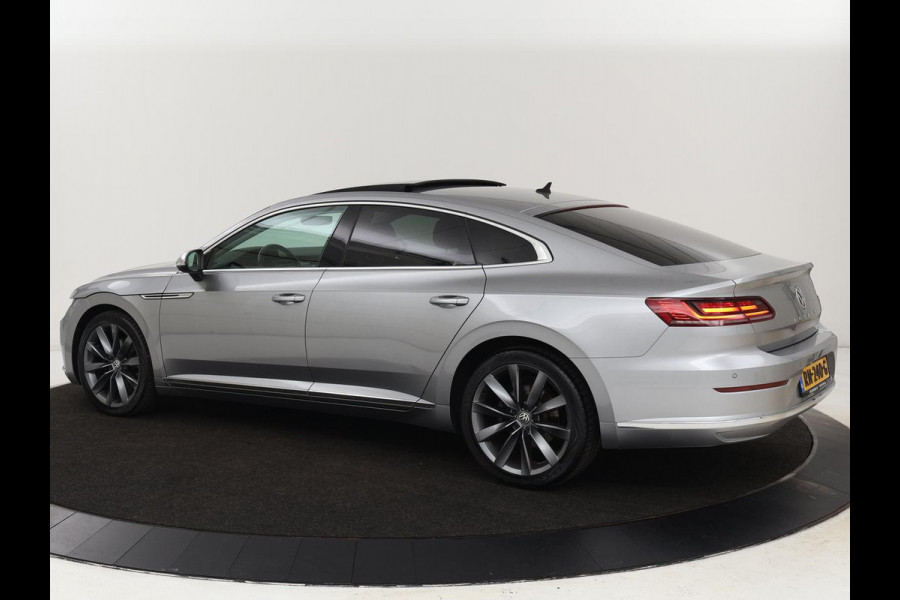 Volkswagen Arteon 2.0 TDI Elegance | Panoramadak | Stoelverwarming | Camera | Leder/Alcantara | Virtual Cockpit | Adaptive cruise | Keyless | LED Plus | Carplay | Navigatie