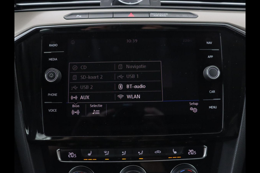 Volkswagen Arteon 2.0 TDI Elegance | Panoramadak | Stoelverwarming | Camera | Leder/Alcantara | Virtual Cockpit | Adaptive cruise | Keyless | LED Plus | Carplay | Navigatie