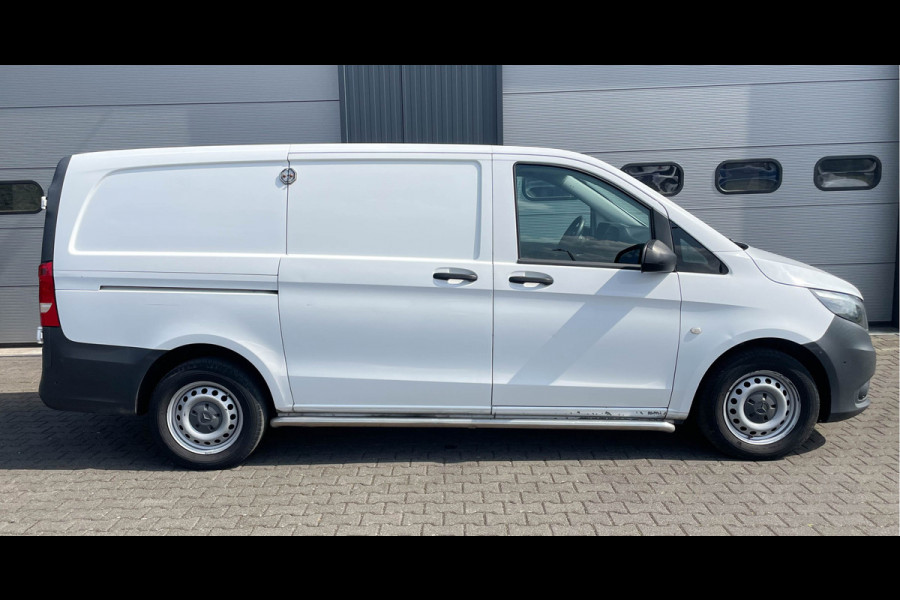 Mercedes-Benz Vito 114 L2 Automaat Airco Trekhaak 2500kg Inrichting 3050 GVW