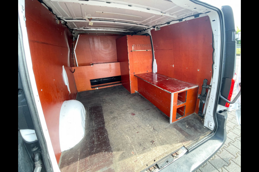 Mercedes-Benz Vito 114 L2 Automaat Airco Trekhaak 2500kg Inrichting 3050 GVW