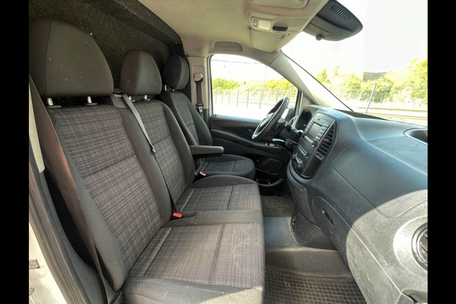 Mercedes-Benz Vito 114 L2 Automaat Airco Trekhaak 2500kg Inrichting 3050 GVW