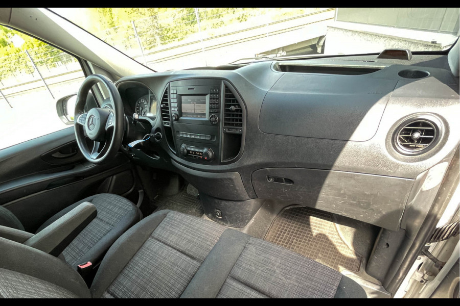 Mercedes-Benz Vito 114 L2 Automaat Airco Trekhaak 2500kg Inrichting 3050 GVW