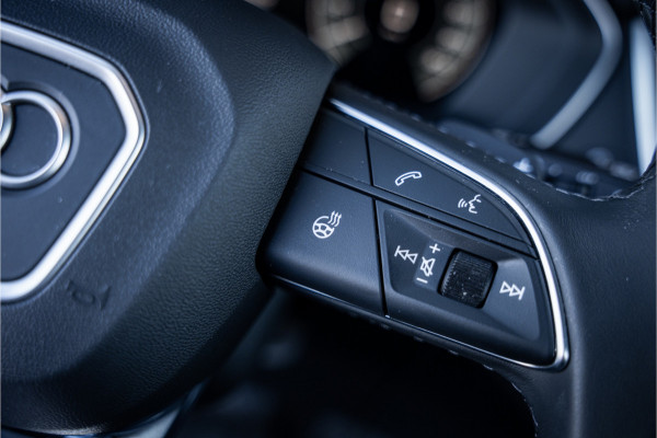Audi Q5 Sportback 50 TFSI e S edition - S-Line l Luchtvering l Trekhaak l Memory l Stoelkoelig