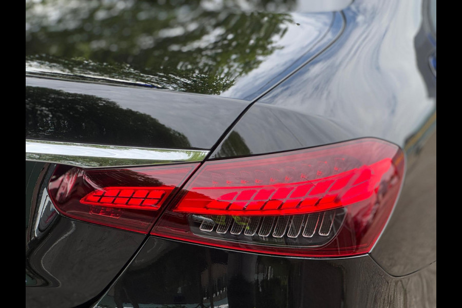 Mercedes-Benz E-Klasse AMG Pano Burmester Drive Pilot Memory Sfeerverlichting Dodehoeksensor Adaptive cruise Dealerondehrouden