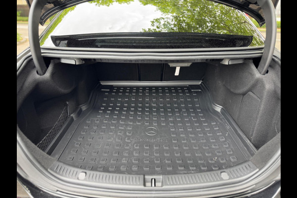 Mercedes-Benz E-Klasse AMG Pano Burmester Drive Pilot Memory Sfeerverlichting Dodehoeksensor Adaptive cruise Dealerondehrouden