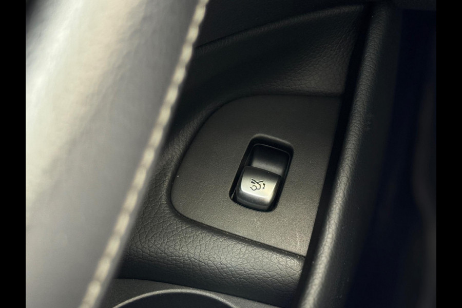 Mercedes-Benz E-Klasse AMG Pano Burmester Drive Pilot Memory Sfeerverlichting Dodehoeksensor Adaptive cruise Dealerondehrouden