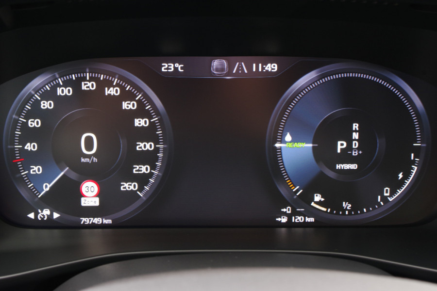 Volvo XC40 1.5 T5 Plug-in Hybrid 262 PK Ultimate Dark, Panoramadak, 360 Camera, Leder, Harman/Kardon,