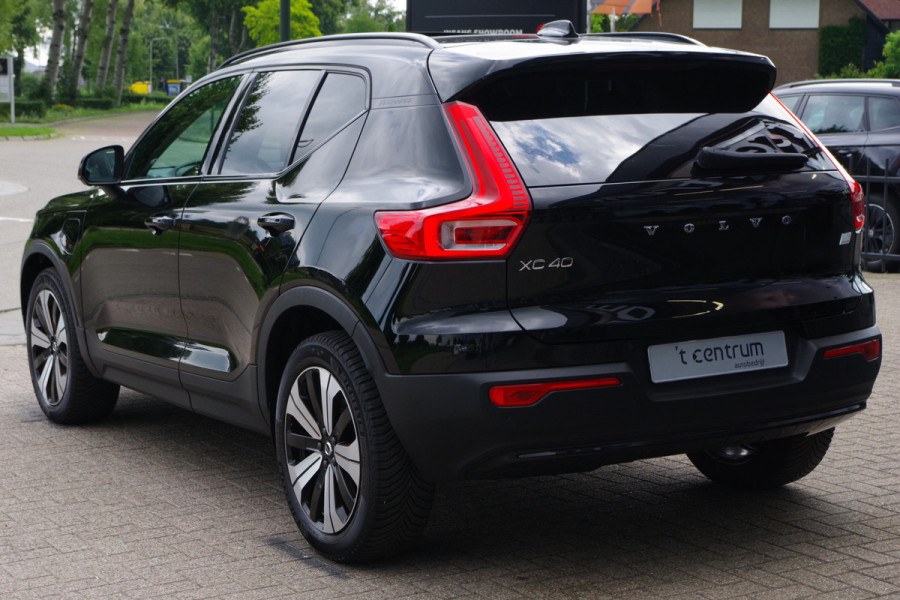 Volvo XC40 1.5 T5 Plug-in Hybrid 262 PK Ultimate Dark, Panoramadak, 360 Camera, Leder, Harman/Kardon,