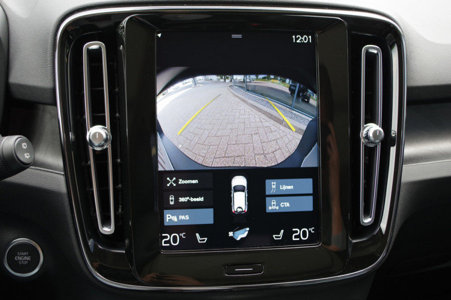 Volvo XC40 1.5 T5 Plug-in Hybrid 262 PK Ultimate Dark, Panoramadak, 360 Camera, Leder, Harman/Kardon,