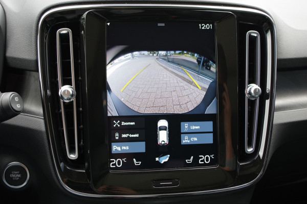 Volvo XC40 1.5 T5 Plug-in Hybrid 262 PK Ultimate Dark, Panoramadak, 360 Camera, Leder, Harman/Kardon,