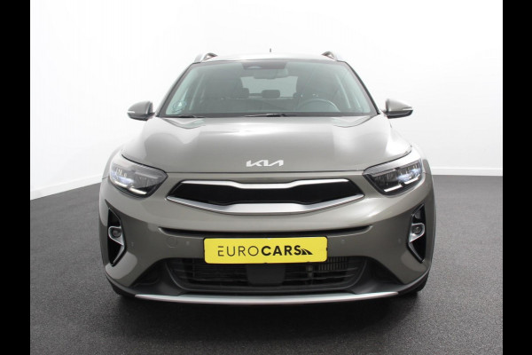 Kia Stonic 1.0 T-GDi MHEV DynamicPlusLine Climate control Adaptieve cruise control Achteruitrijcamera LED Verwarmde voorstoelen Verwarmde stuurwiel Parkeersensoren Apple Carplay/ Android Auto