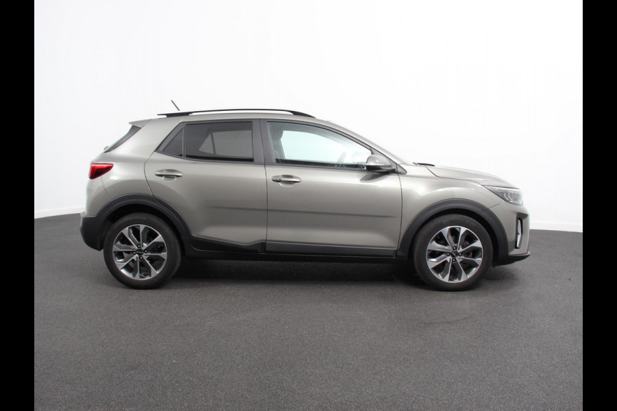 Kia Stonic 1.0 T-GDi MHEV DynamicPlusLine Climate control Adaptieve cruise control Achteruitrijcamera LED Verwarmde voorstoelen Verwarmde stuurwiel Parkeersensoren Apple Carplay/ Android Auto