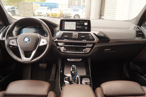 BMW iX3 80kWh High Executive -PANO-LEER-ECC-
