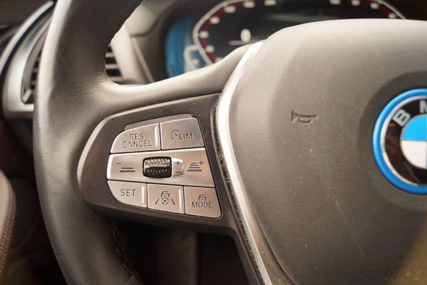 BMW iX3 80kWh High Executive -PANO-LEER-ECC-