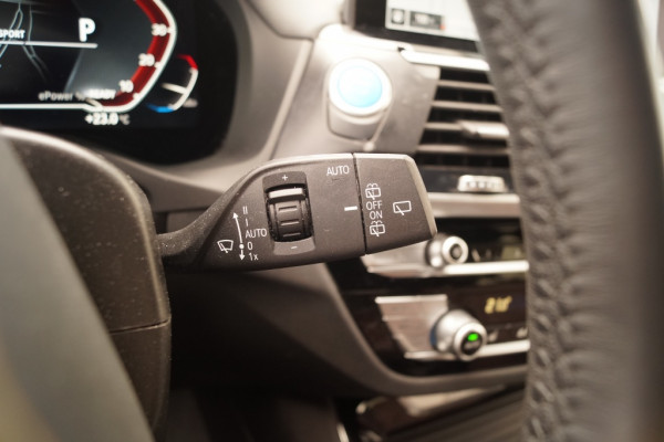 BMW iX3 80kWh High Executive -PANO-LEER-ECC-
