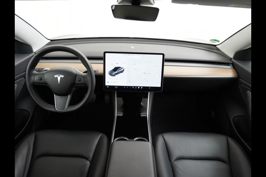 Tesla Model 3 Long Range AWD 75kWh 463PK Lmv FSD-3 Computer Premium Audio AutoPilot Panoramadak Camera's Leer Adaptive-Cruise-Control+Stop&Go  4WD Stoel en achterbank verwarming Elektr.Stoelen+Memory+Easy-Entry WiFi 1e Eigenaar Origineel Nederlandse Auto Garantie op Accu/Motor tot 25-06-2028/192.000km