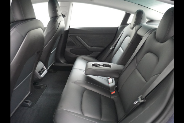 Tesla Model 3 Long Range AWD 75kWh 463PK Lmv FSD-3 Computer Premium Audio AutoPilot Panoramadak Camera's Leer Adaptive-Cruise-Control+Stop&Go  4WD Stoel en achterbank verwarming Elektr.Stoelen+Memory+Easy-Entry WiFi 1e Eigenaar Origineel Nederlandse Auto Garantie op Accu/Motor tot 25-06-2028/192.000km