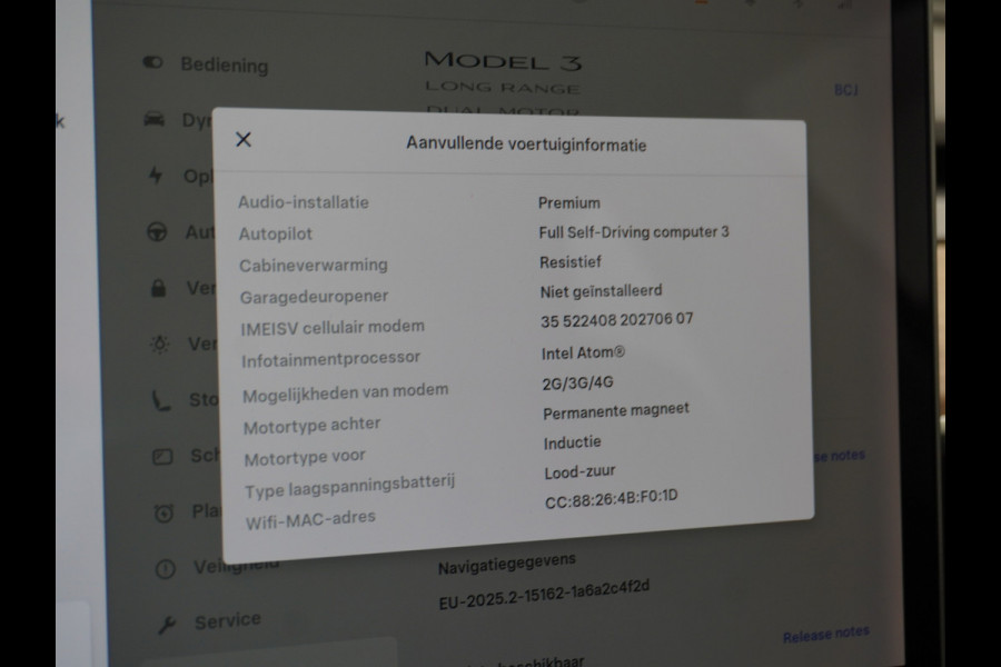 Tesla Model 3 Long Range AWD 75kWh 463PK Lmv FSD-3 Computer Premium Audio AutoPilot Panoramadak Camera's Leer Adaptive-Cruise-Control+Stop&Go  4WD Stoel en achterbank verwarming Elektr.Stoelen+Memory+Easy-Entry WiFi 1e Eigenaar Origineel Nederlandse Auto Garantie op Accu/Motor tot 25-06-2028/192.000km