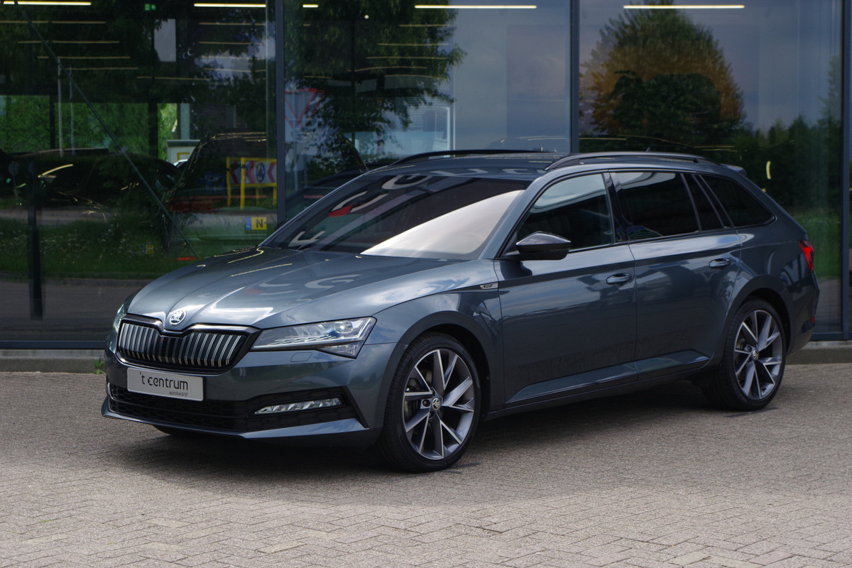 Škoda Superb Combi 1.4 TSI iV Sportline 218 PK BNS PHEV, Trekhaak, Memory, Canton Sound, Carplay, Camera Škoda Superb Combi 1.4 TSI iV Sportline 218 PK BNS PHEV, Trekhaak, Memory, Canton Sound, Carplay, Camera