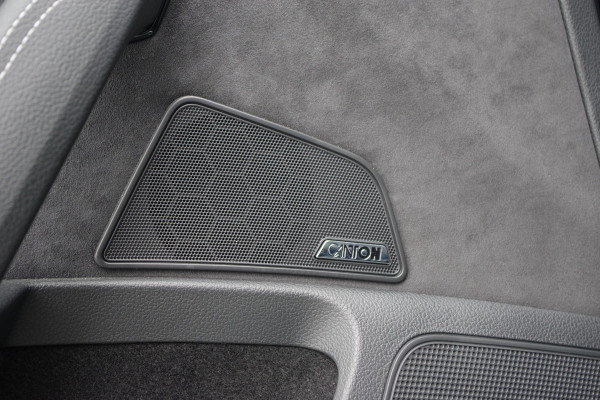 Škoda Superb Combi 1.4 TSI iV Sportline 218 PK BNS PHEV, Trekhaak, Memory, Canton Sound, Carplay, Camera