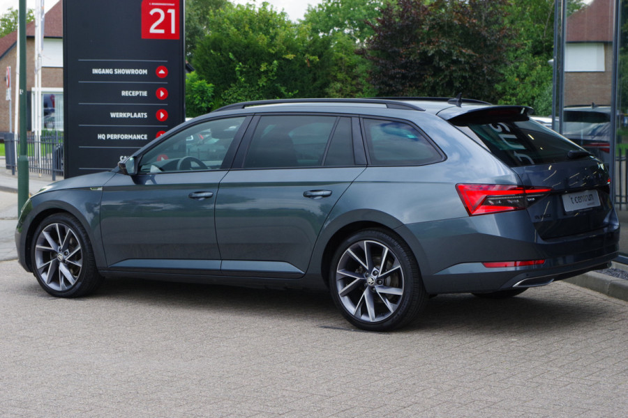Škoda Superb Combi 1.4 TSI iV Sportline 218 PK BNS PHEV, Trekhaak, Memory, Canton Sound, Carplay, Camera
