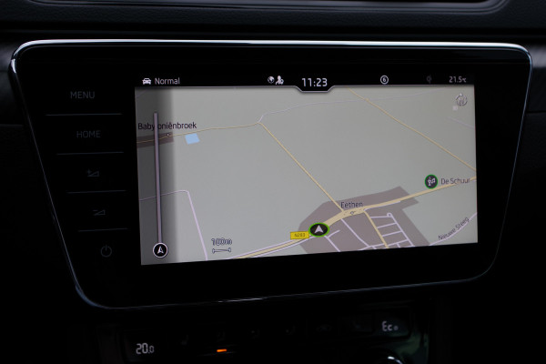 Škoda Superb Combi 1.4 TSI iV Sportline 218 PK BNS PHEV, Trekhaak, Memory, Canton Sound, Carplay, Camera
