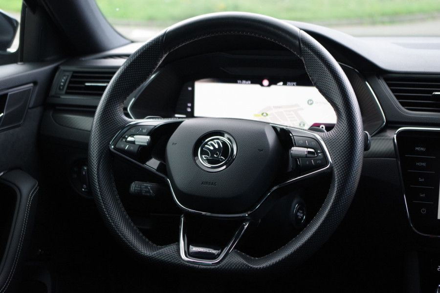 Škoda Superb Combi 1.4 TSI iV Sportline 218 PK BNS PHEV, Trekhaak, Memory, Canton Sound, Carplay, Camera
