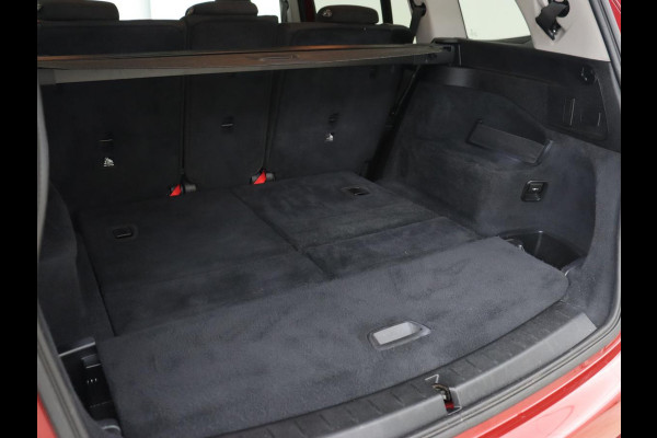BMW 2 Serie Gran Tourer 220i 7-persoons Executive Edition | Panoramadak | Head-Up | Navigatie | Full LED | Climate control | Parkeerhulp