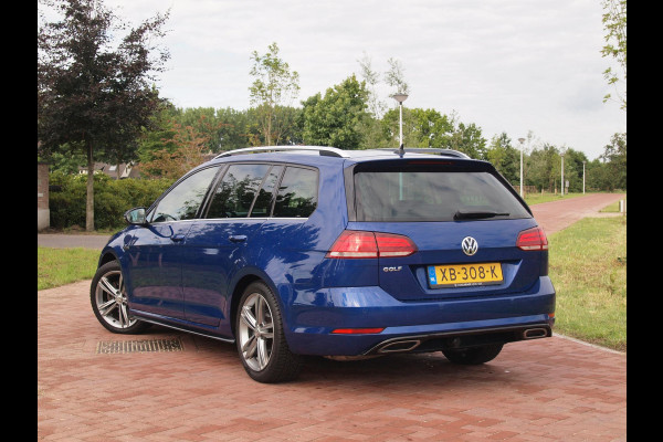 Volkswagen GOLF Variant 1.5 TSI Highline Business R | Lapiz Blue Metallic | Trekhaak | NL-Auto | Virtual Cockpit |