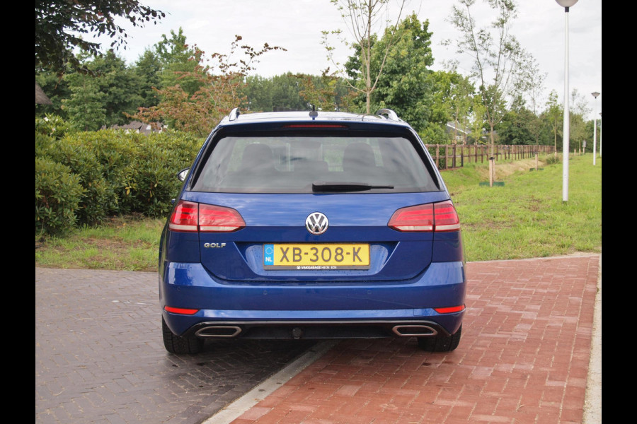 Volkswagen GOLF Variant 1.5 TSI Highline Business R | Lapiz Blue Metallic | Trekhaak | NL-Auto | Virtual Cockpit |