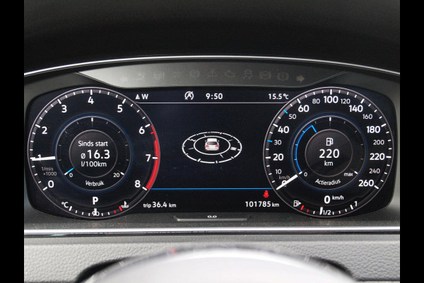 Volkswagen GOLF Variant 1.5 TSI Highline Business R | Lapiz Blue Metallic | Trekhaak | NL-Auto | Virtual Cockpit |