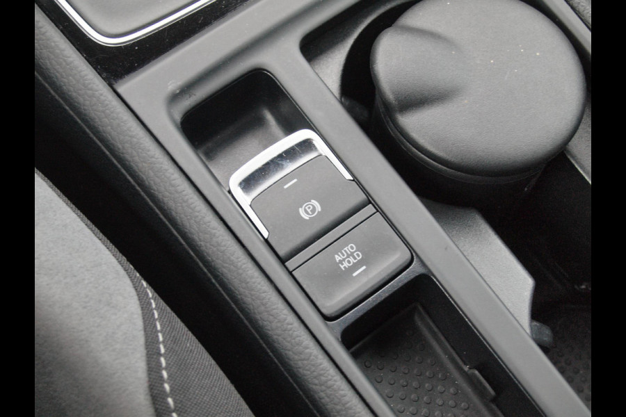 Volkswagen GOLF Variant 1.5 TSI Highline Business R | Lapiz Blue Metallic | Trekhaak | NL-Auto | Virtual Cockpit |