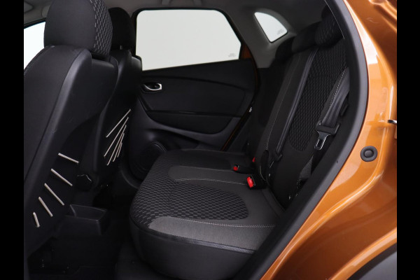 Renault Captur 1.3 TCe Intens | 61.400km NAP | Automaat | Camera | Trekhaak | Carplay | Full LED | Keyless | Navigatie | Climate control