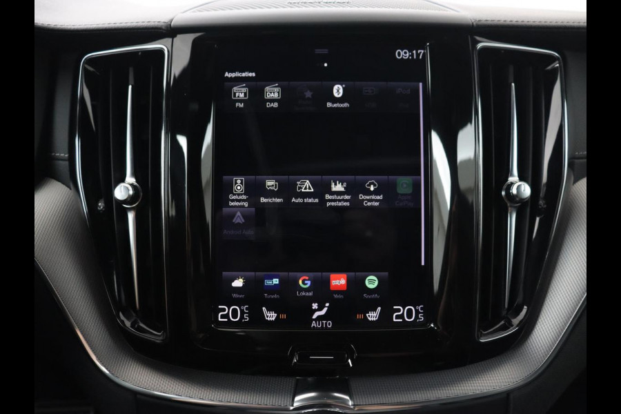 Volvo XC60 2.0 Recharge T8 AWD R-Design | Panoramadak | Head-Up | Trekhaak | 360 Camera | Leder | Stoelverwarming | Harman/Kardon | Carplay | Achterbankverwarming | Digital Cockpit | Full LED