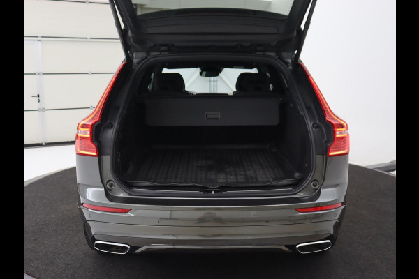 Volvo XC60 2.0 Recharge T8 AWD R-Design | Panoramadak | Head-Up | Trekhaak | 360 Camera | Leder | Stoelverwarming | Harman/Kardon | Carplay | Achterbankverwarming | Digital Cockpit | Full LED