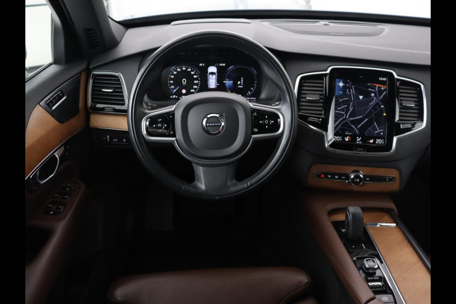 Volvo XC90 2.0 T8 Recharge AWD R-Design | Panoramadak | Head-Up | 360 Camera | Adaptive cruise | Leder | Trekhaak | Stoel & stuurverwarming | Carplay | Memory | Harman/Kardon