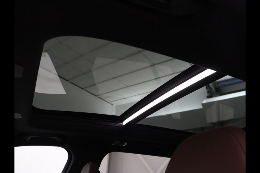 Volvo XC90 2.0 T8 Recharge AWD R-Design | Panoramadak | Head-Up | 360 Camera | Adaptive cruise | Leder | Trekhaak | Stoel & stuurverwarming | Carplay | Memory | Harman/Kardon