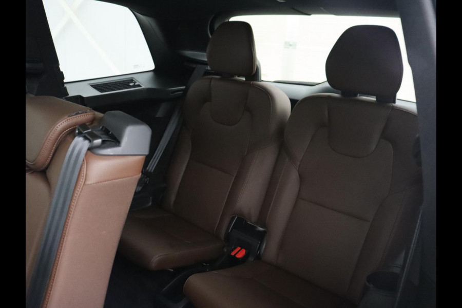 Volvo XC90 2.0 T8 Recharge AWD R-Design | Panoramadak | Head-Up | 360 Camera | Adaptive cruise | Leder | Trekhaak | Stoel & stuurverwarming | Carplay | Memory | Harman/Kardon