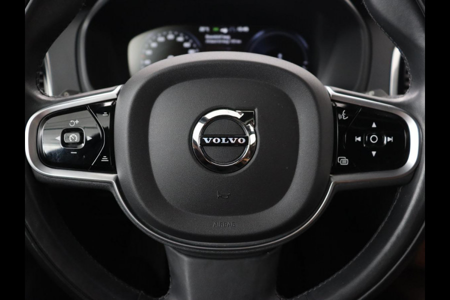 Volvo XC90 2.0 T8 Recharge AWD R-Design | Panoramadak | Head-Up | 360 Camera | Adaptive cruise | Leder | Trekhaak | Stoel & stuurverwarming | Carplay | Memory | Harman/Kardon