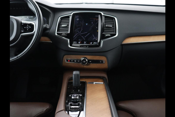 Volvo XC90 2.0 T8 Recharge AWD R-Design | Panoramadak | Head-Up | 360 Camera | Adaptive cruise | Leder | Trekhaak | Stoel & stuurverwarming | Carplay | Memory | Harman/Kardon