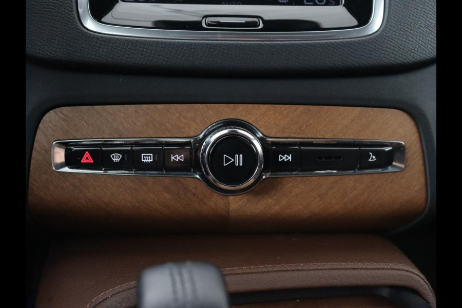 Volvo XC90 2.0 T8 Recharge AWD R-Design | Panoramadak | Head-Up | 360 Camera | Adaptive cruise | Leder | Trekhaak | Stoel & stuurverwarming | Carplay | Memory | Harman/Kardon