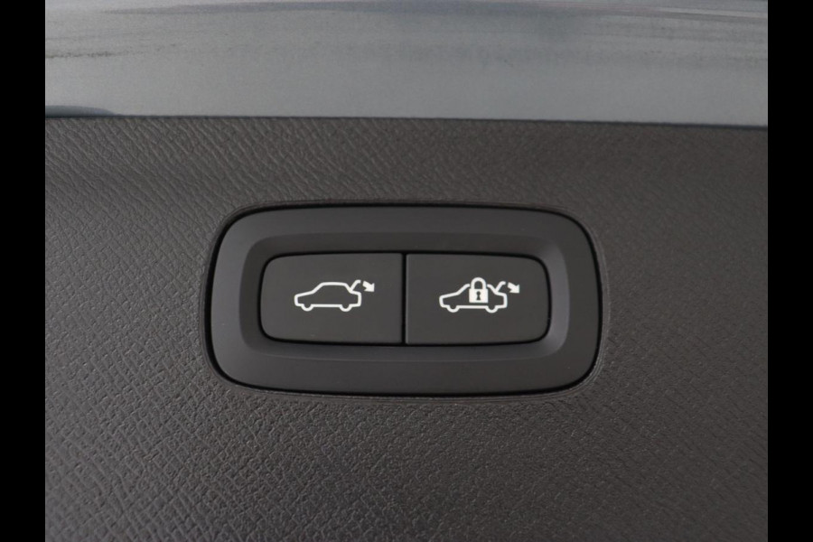 Volvo XC90 2.0 T8 Recharge AWD R-Design | Panoramadak | Head-Up | 360 Camera | Adaptive cruise | Leder | Trekhaak | Stoel & stuurverwarming | Carplay | Memory | Harman/Kardon
