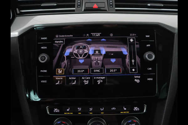 Volkswagen Passat 1.4 TSI PHEV GTE | Panoramadak | Stoelverwarming | Trekhaak | Camera | Adaptive cruise | Matrix LED | Carplay | Navigatie