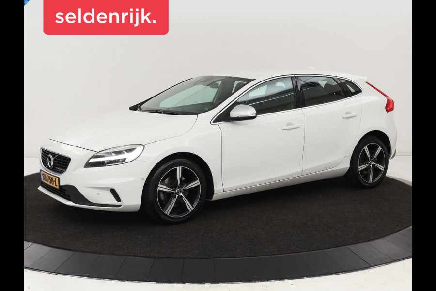 Volvo V40 2.0 T4 Business Sport | Stoelverwarming | Leder/Alcantara | Full LED | Navigatie | Climate control | Climate control | Parkeerhulp | R-Design