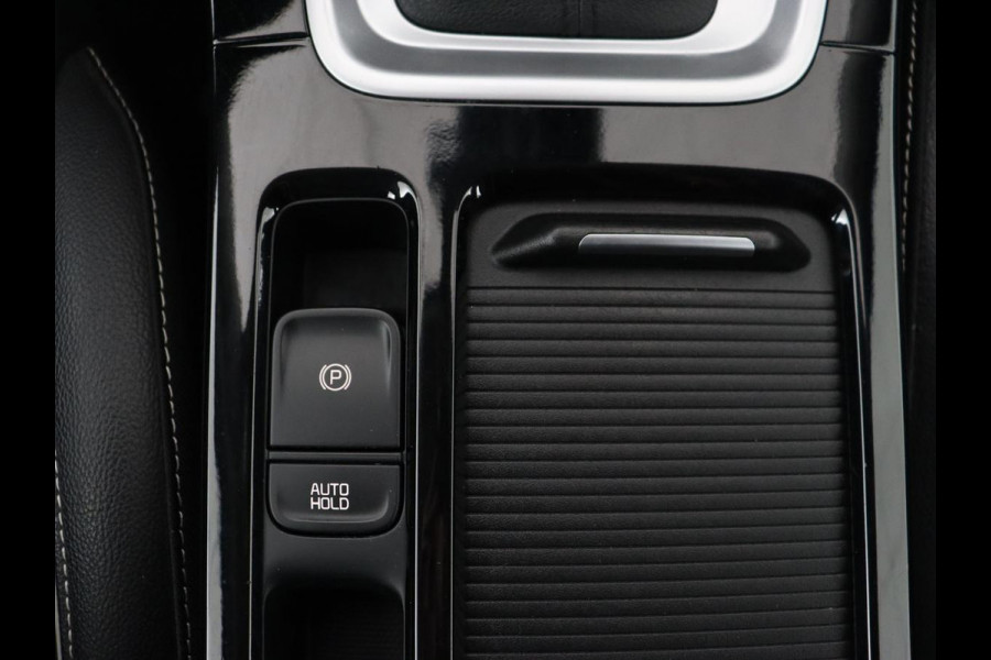 Kia Ceed 1.6 GDI PHEV DynamicPlusLine | Stoel & stuurverwarming | Adaptive cruise | Memory | Camera | Carplay | Full LED | Achterbankverwarming | Navigatie | Keyless