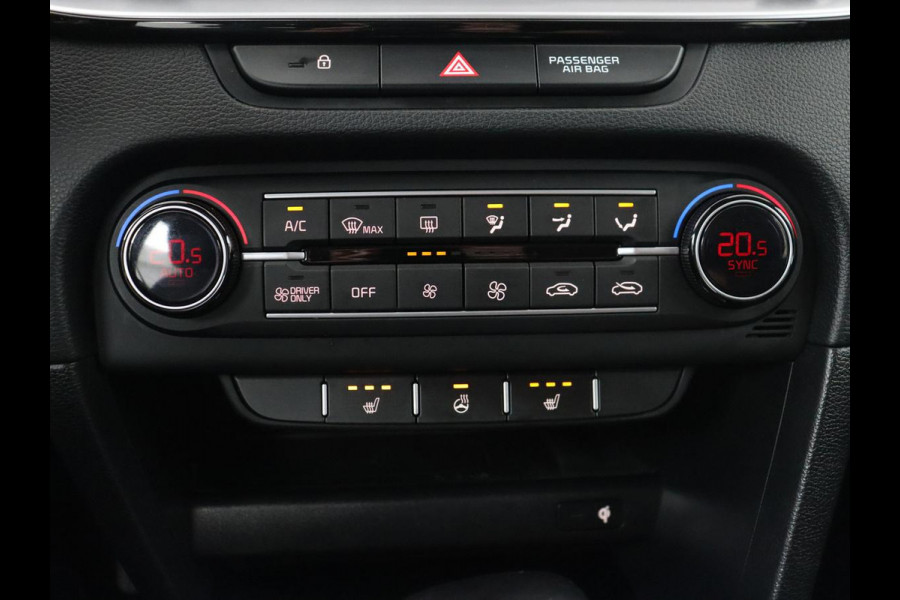 Kia Ceed 1.6 GDI PHEV DynamicPlusLine | Stoel & stuurverwarming | Adaptive cruise | Memory | Camera | Carplay | Full LED | Achterbankverwarming | Navigatie | Keyless