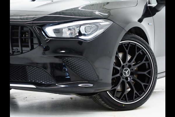 Mercedes-Benz CLA-Klasse Shooting Brake 250e Panamericana | Panoramadak | Sfeerverlichting | Leder | Camera | Widescreen | DAB